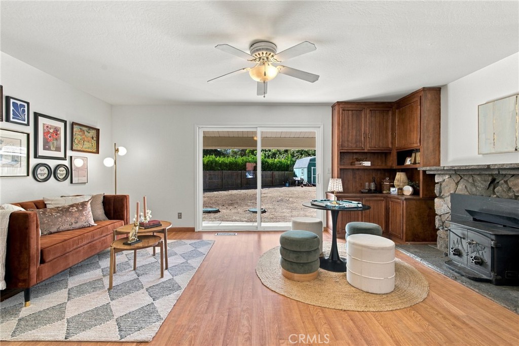 1774 Estates Way Property Photo 18