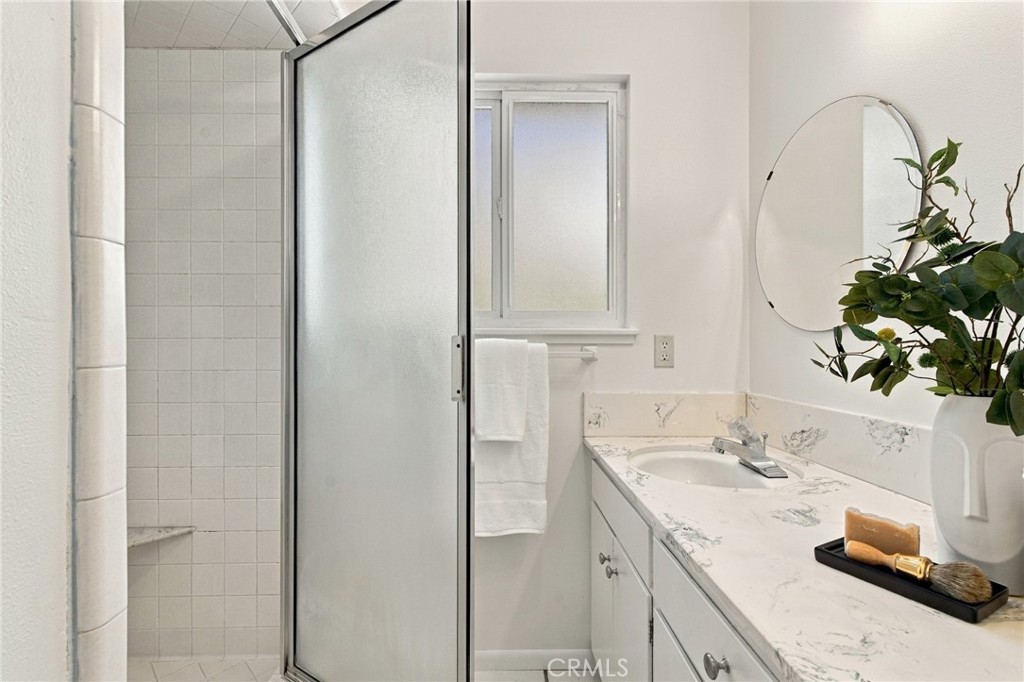 1774 Estates Way Property Photo 30