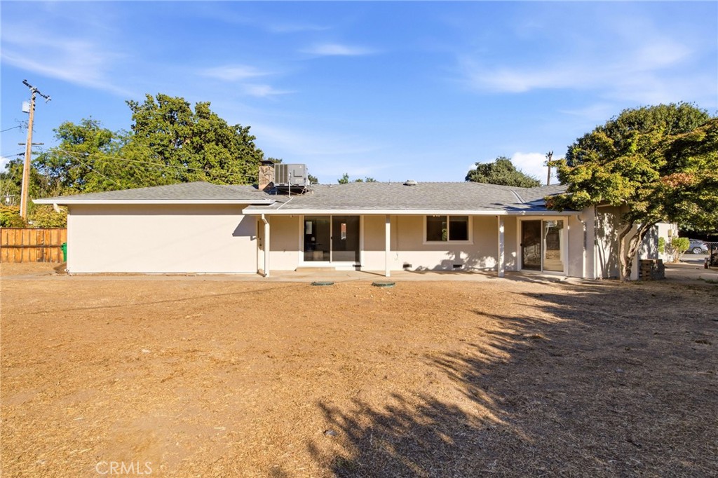 1774 Estates Way Property Photo 37
