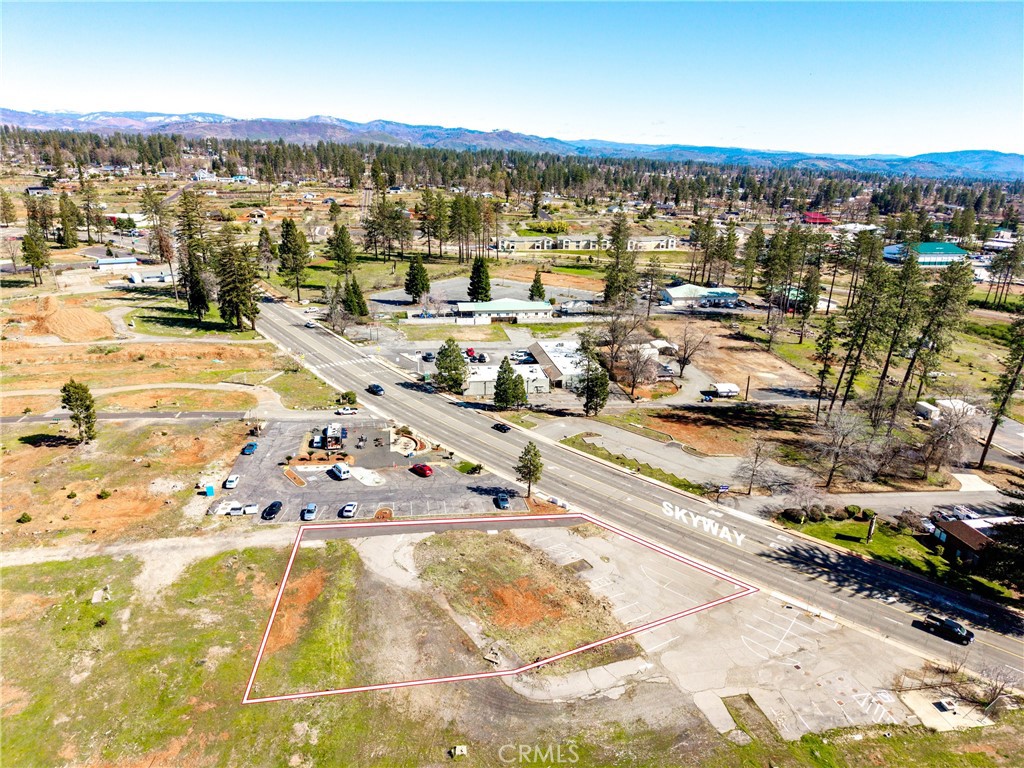 7067 Skyway Property Photo 8