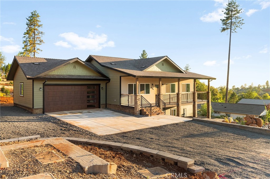 566 Boquest Boulevard Property Photo 7