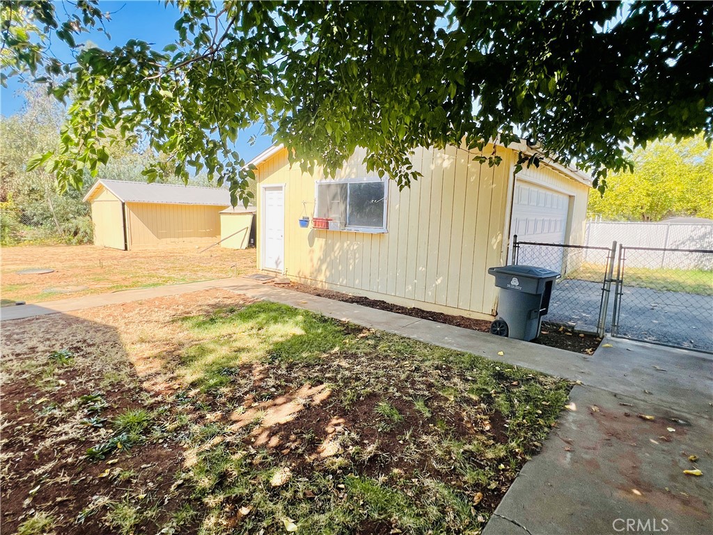 2520 Esperanza Property Photo 5
