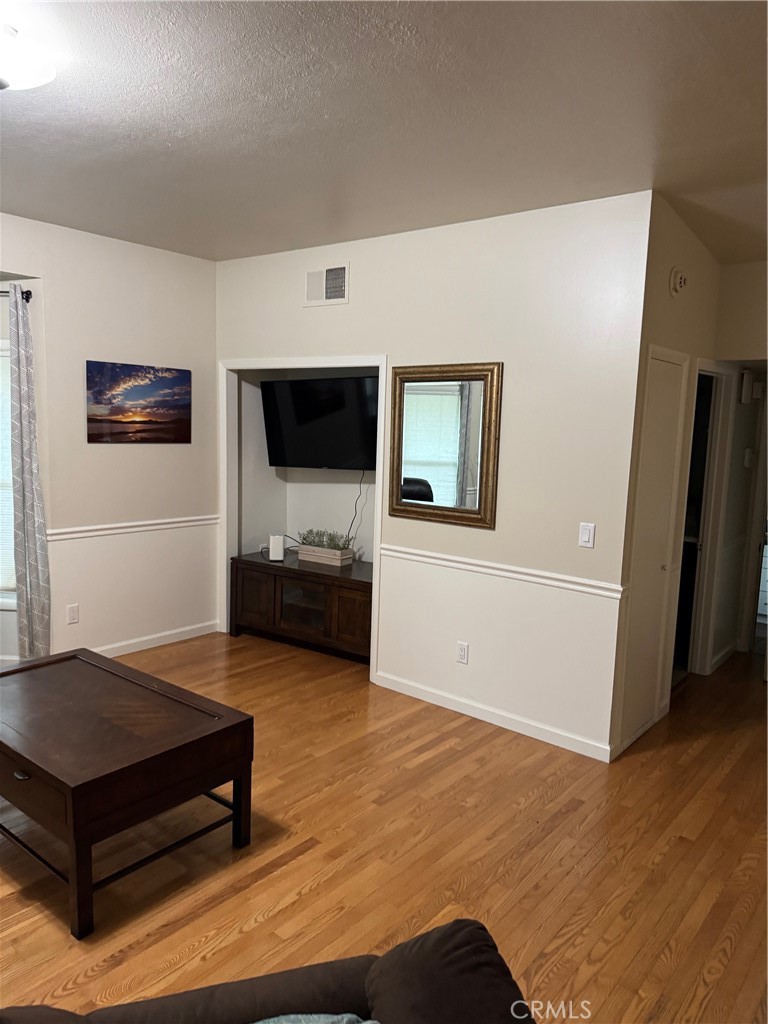 1362 Magnolia Property Photo 28
