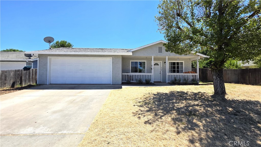 439 Scarlet Oak Dr Property Photo 1