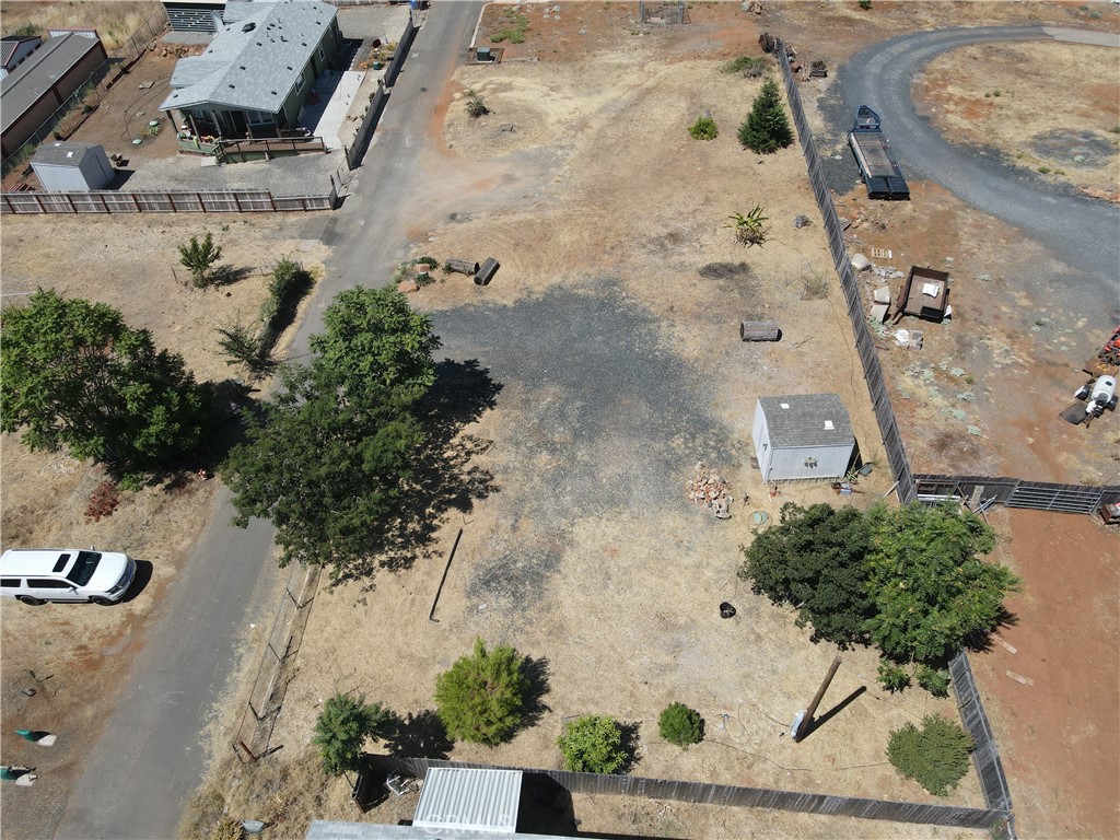 675 Memorial Property Photo 5