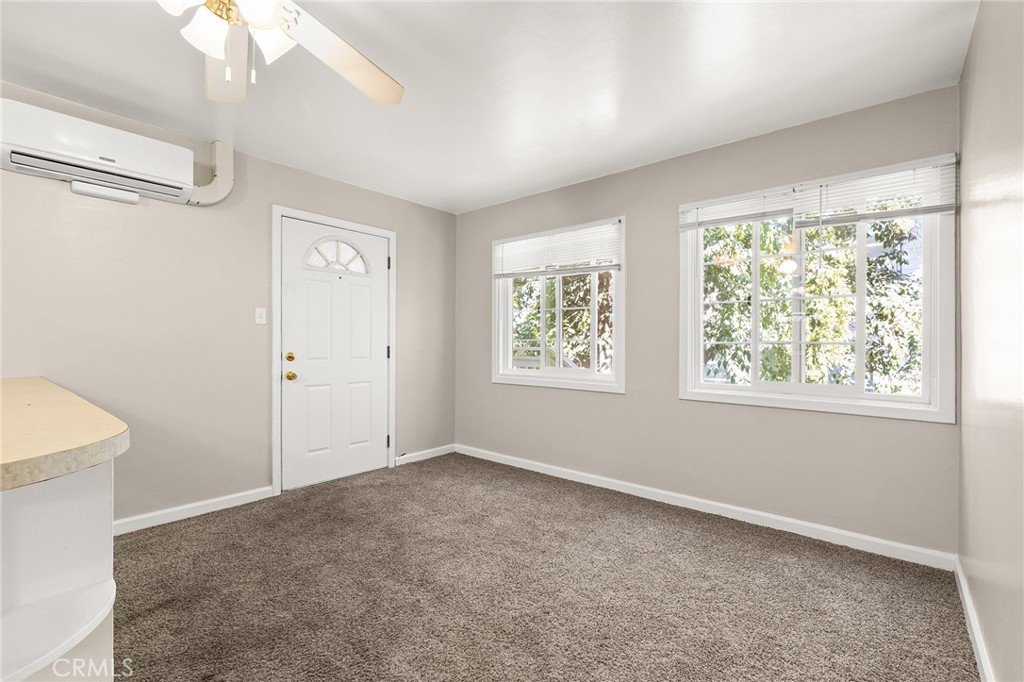 1121 1129 Magnolia Avenue Property Photo 15