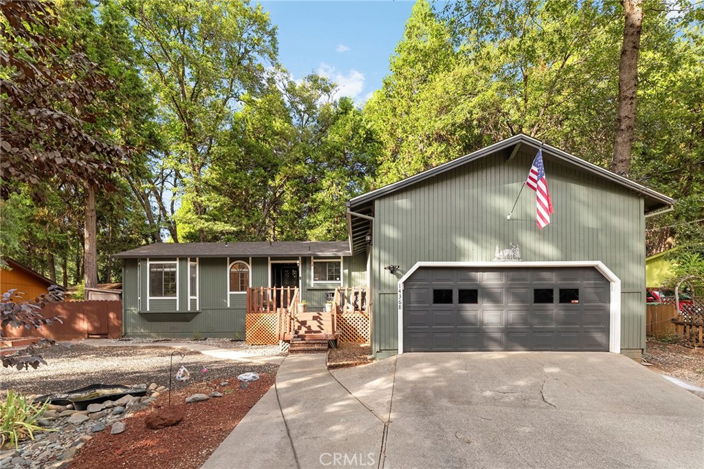 14368 Sinclair Circle Property Photo 1