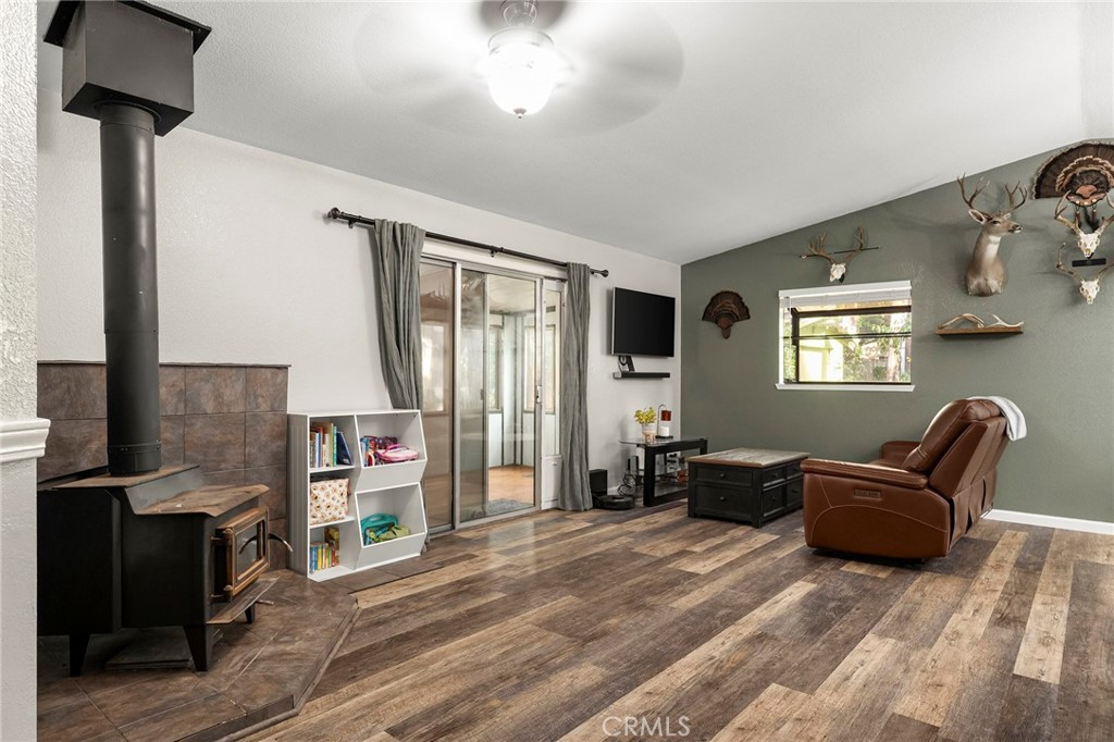 14368 Sinclair Circle Property Photo 15