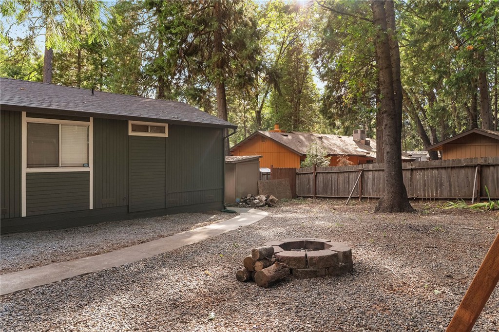14368 Sinclair Circle Property Photo 36