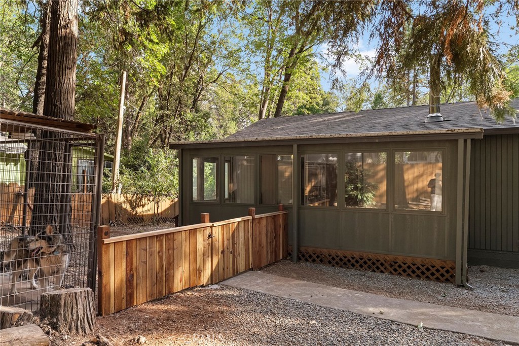 14368 Sinclair Circle Property Photo 37