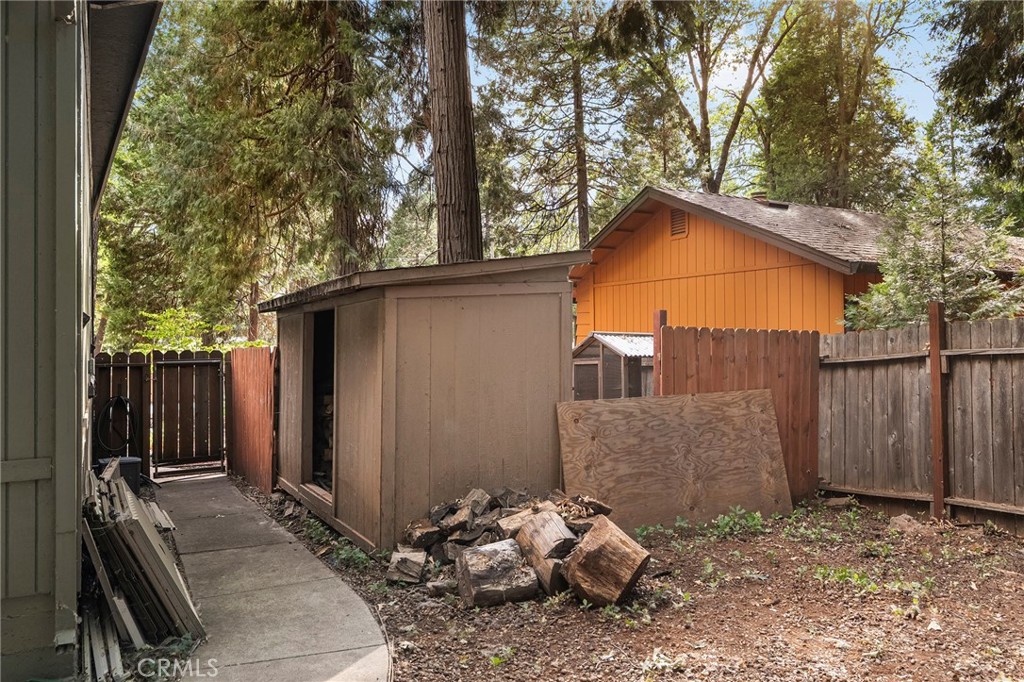 14368 Sinclair Circle Property Photo 39