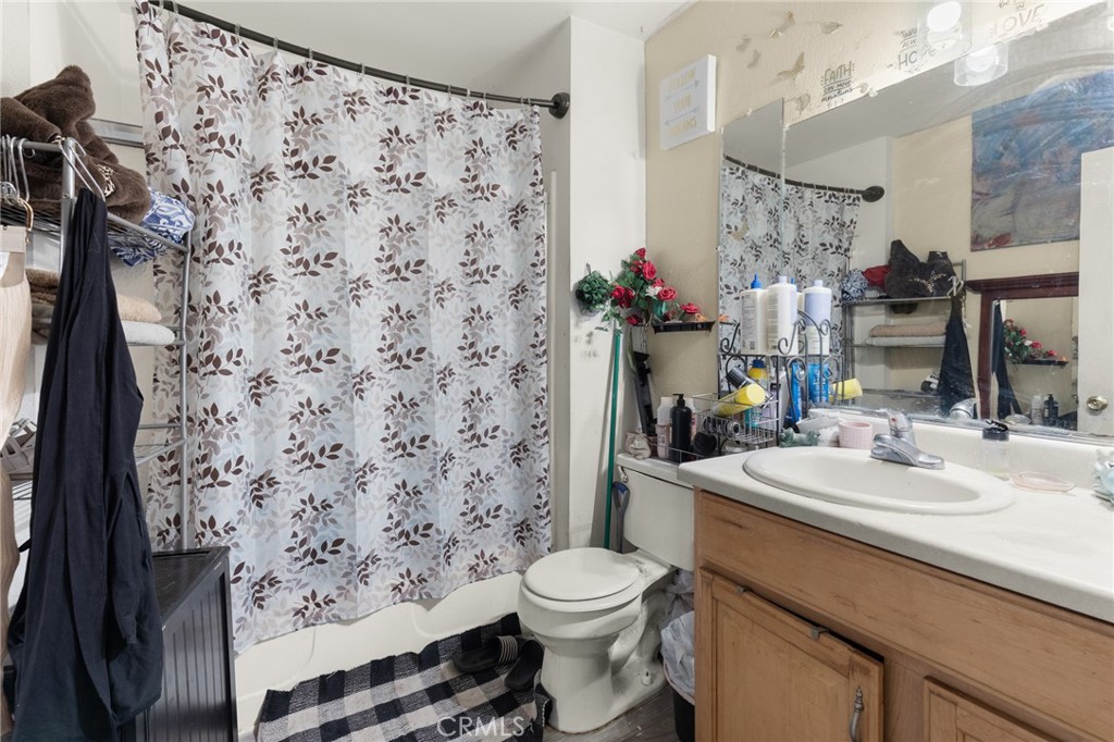 1460 Fetter Street Property Photo 11