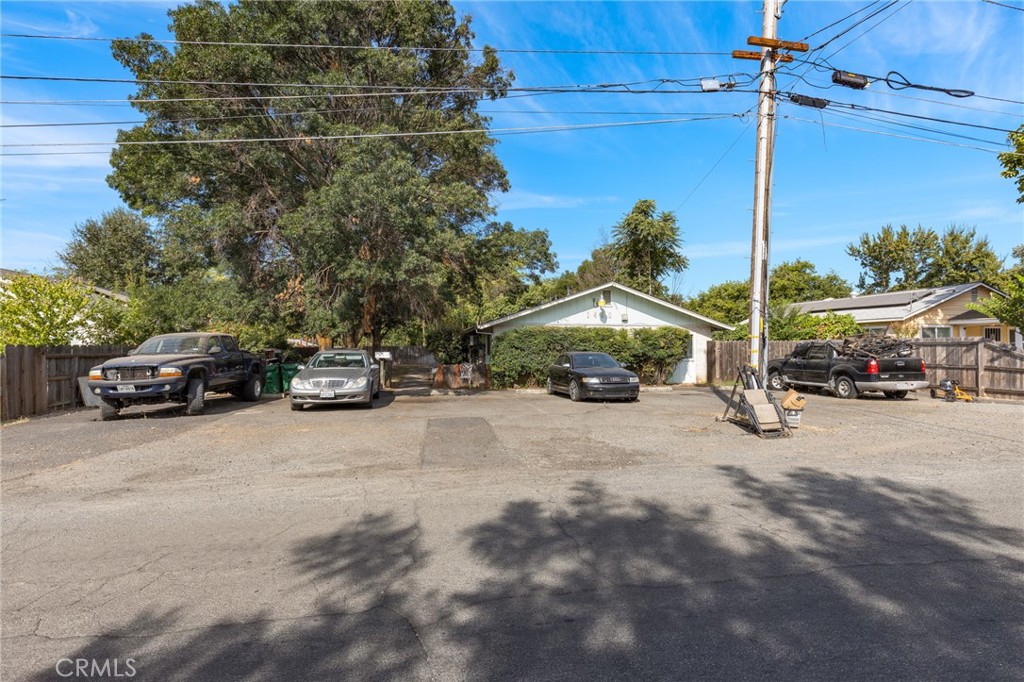 1460 Fetter Street Property Photo 19