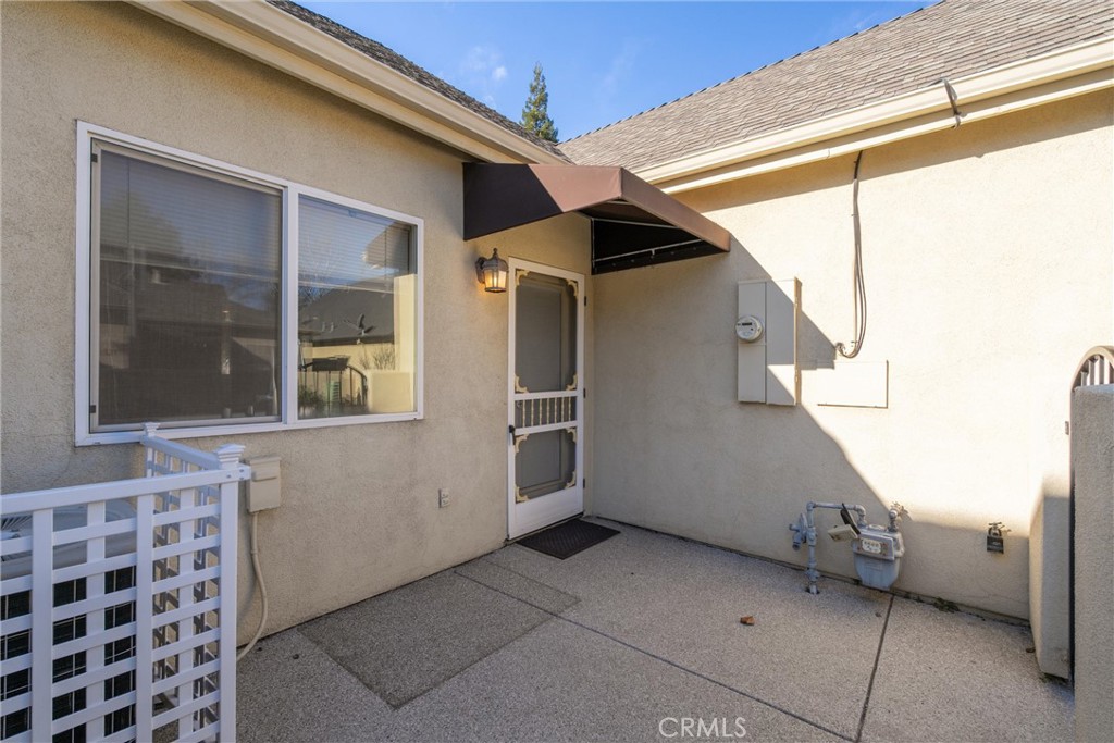 112 Benson Property Photo 31