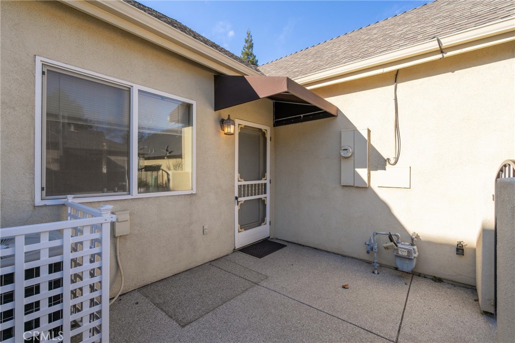 112 Benson Property Photo 31