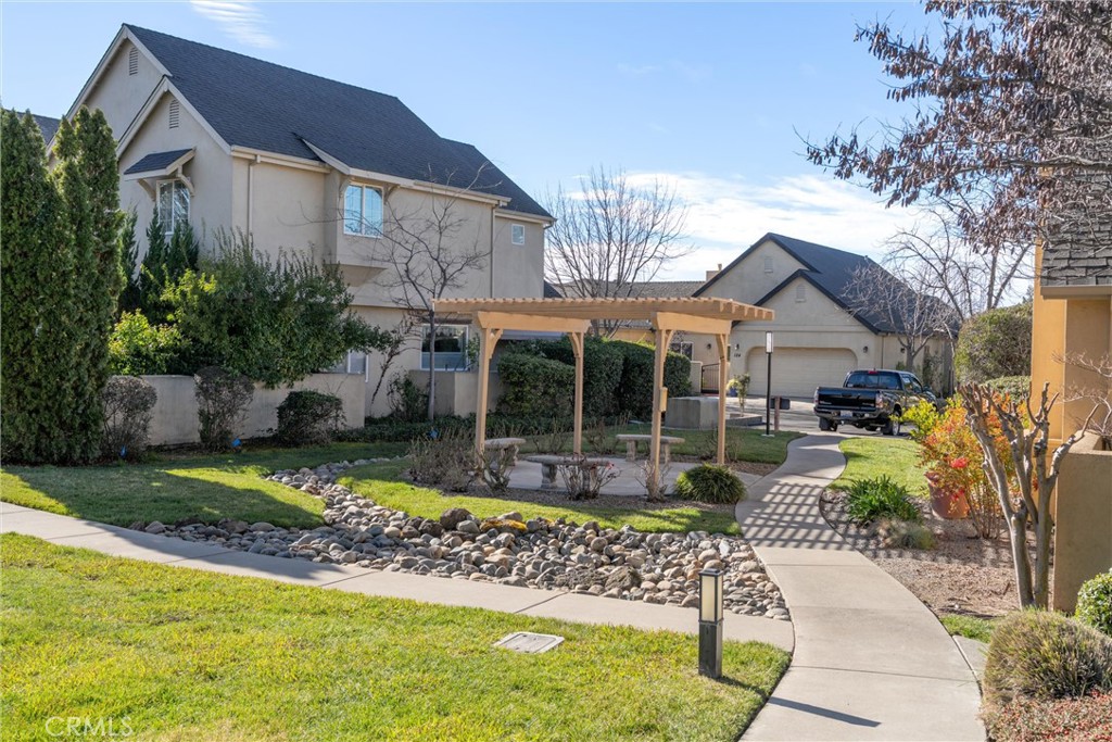 112 Benson Property Photo 32
