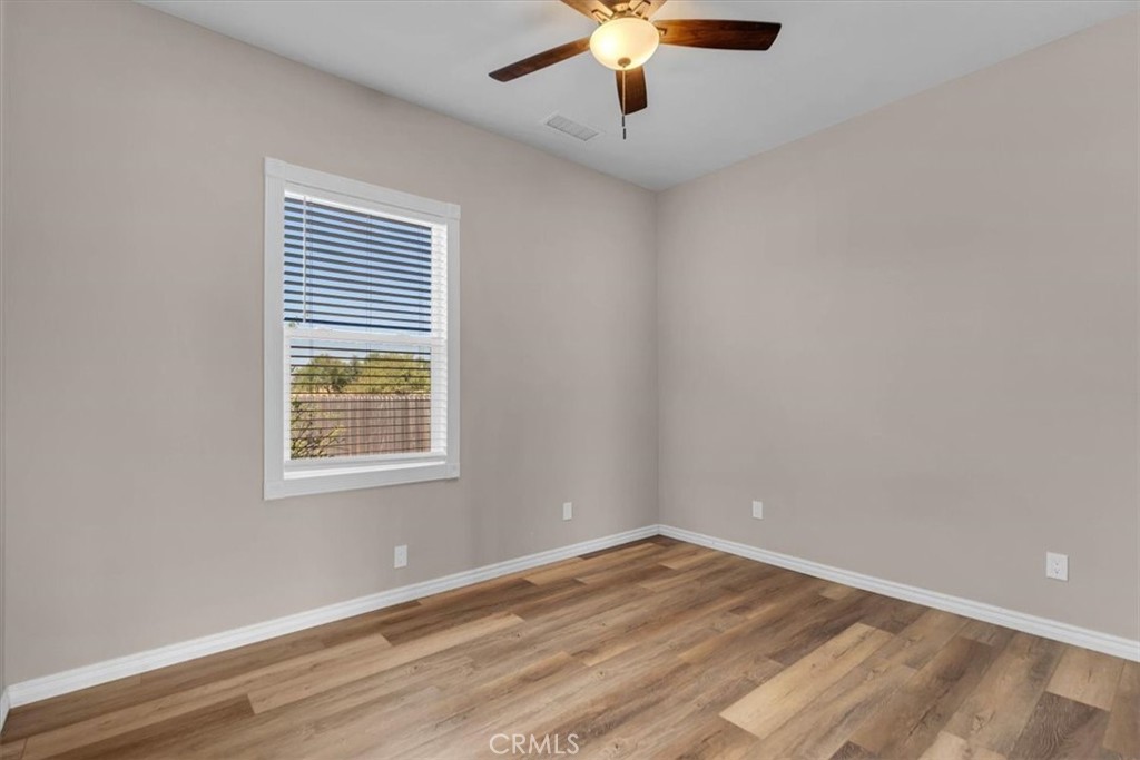 20060 Corning Property Photo 22