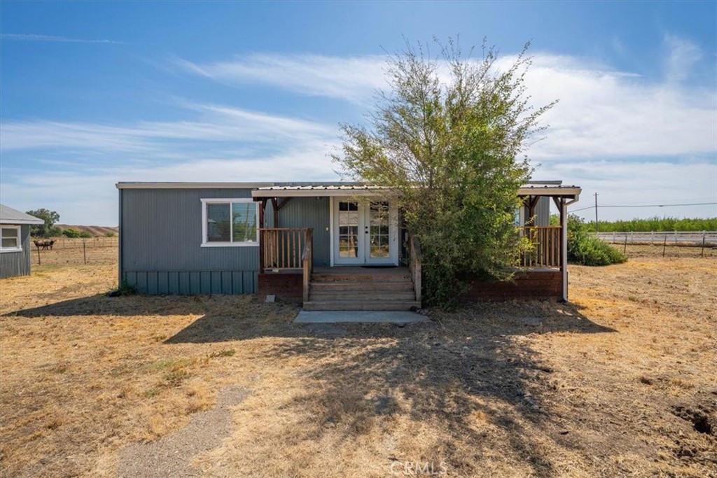 20060 Corning Property Photo 27