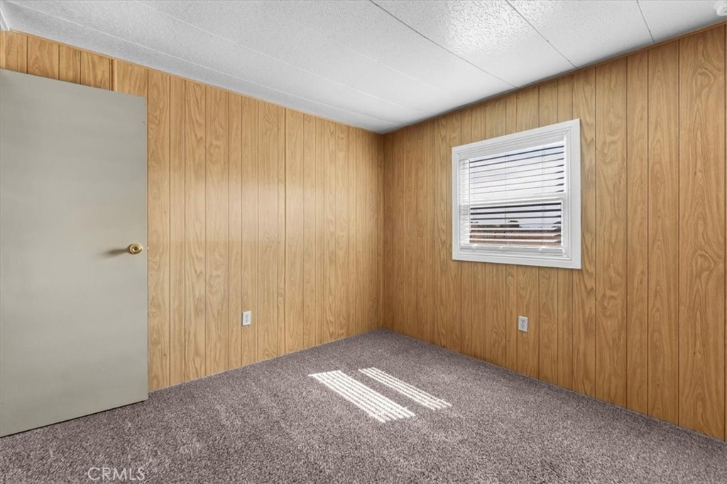 20060 Corning Property Photo 41