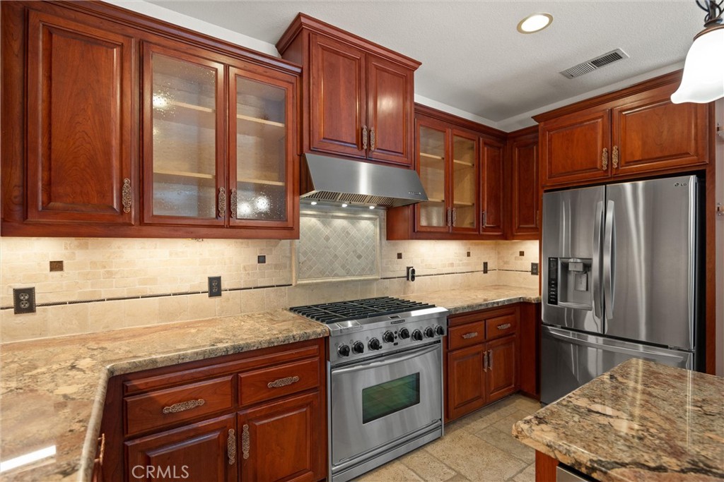 1150 Watts Estates Property Photo 16