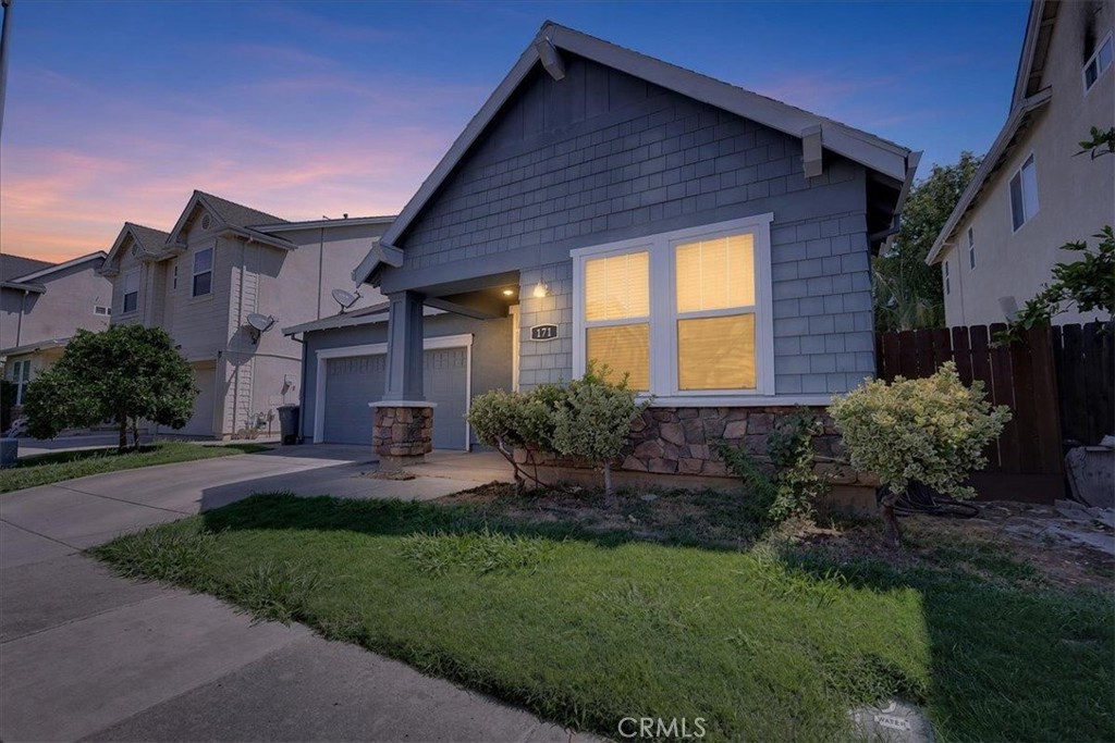 171 Bristol Way Property Photo 1