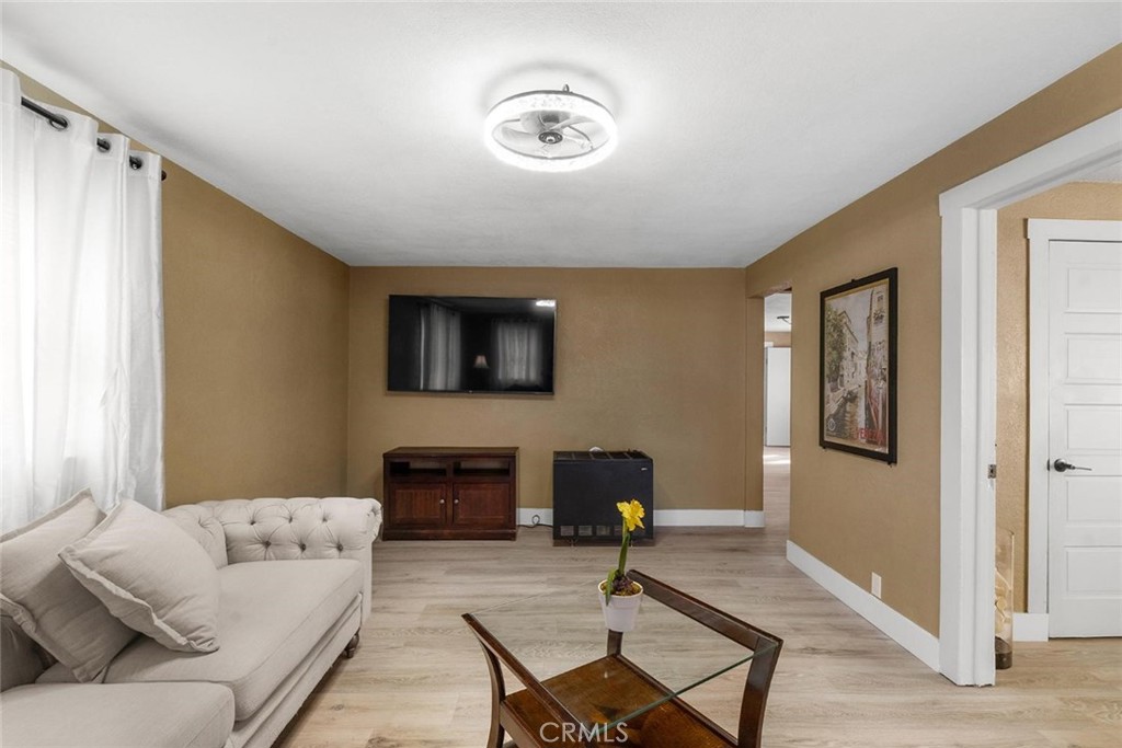 735 Pine Street Property Photo 20