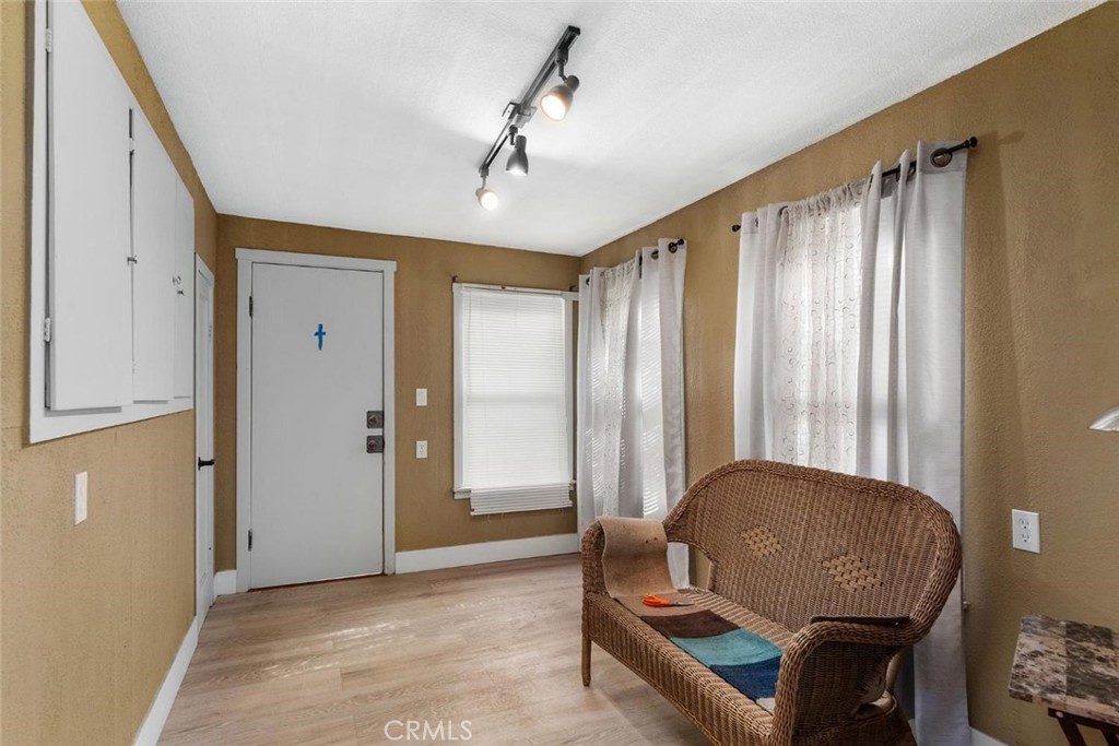 735 Pine Street Property Photo 33