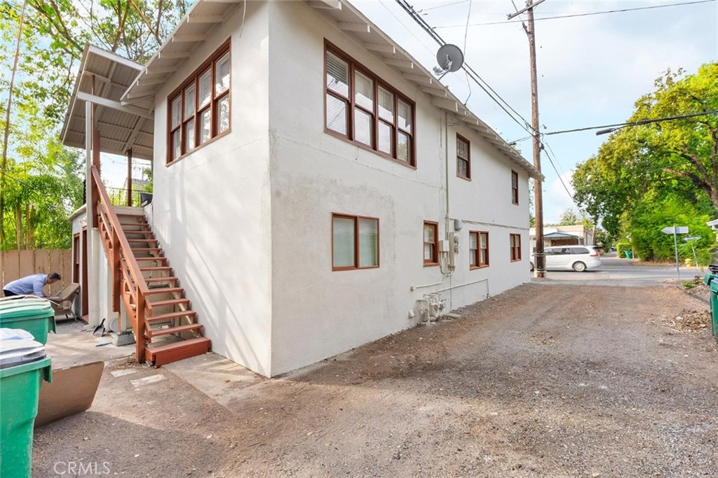 735 Pine Street Property Photo 40