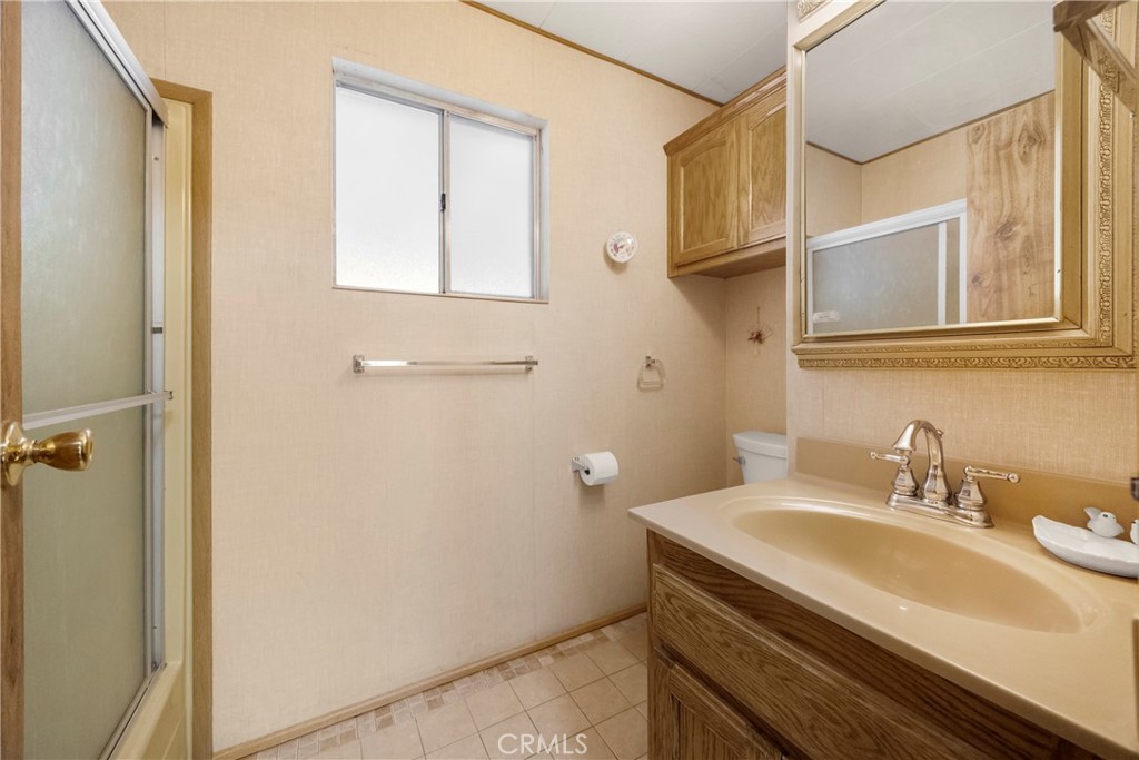 352 Lodgeview Property Photo 23