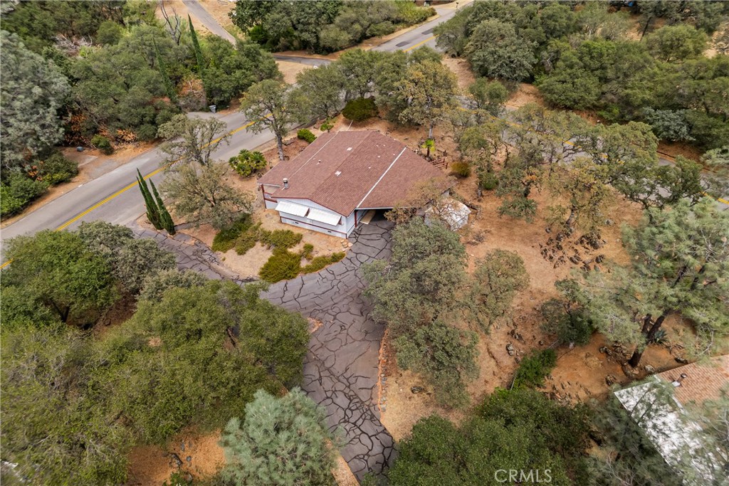 352 Lodgeview Property Photo 33