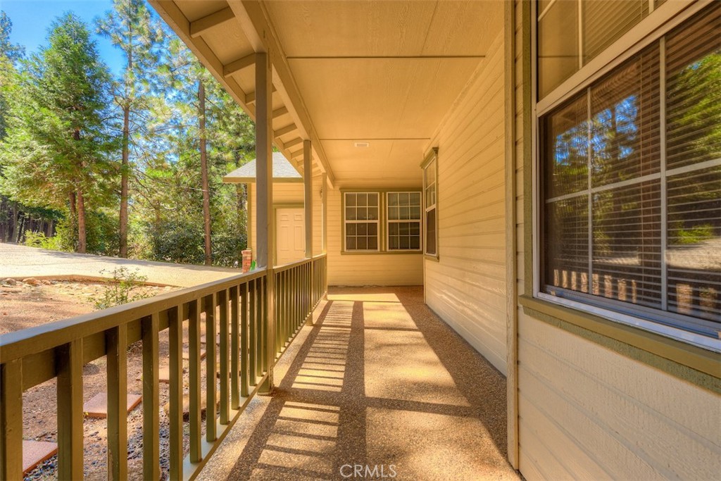 14579 Carnegie Property Photo 6