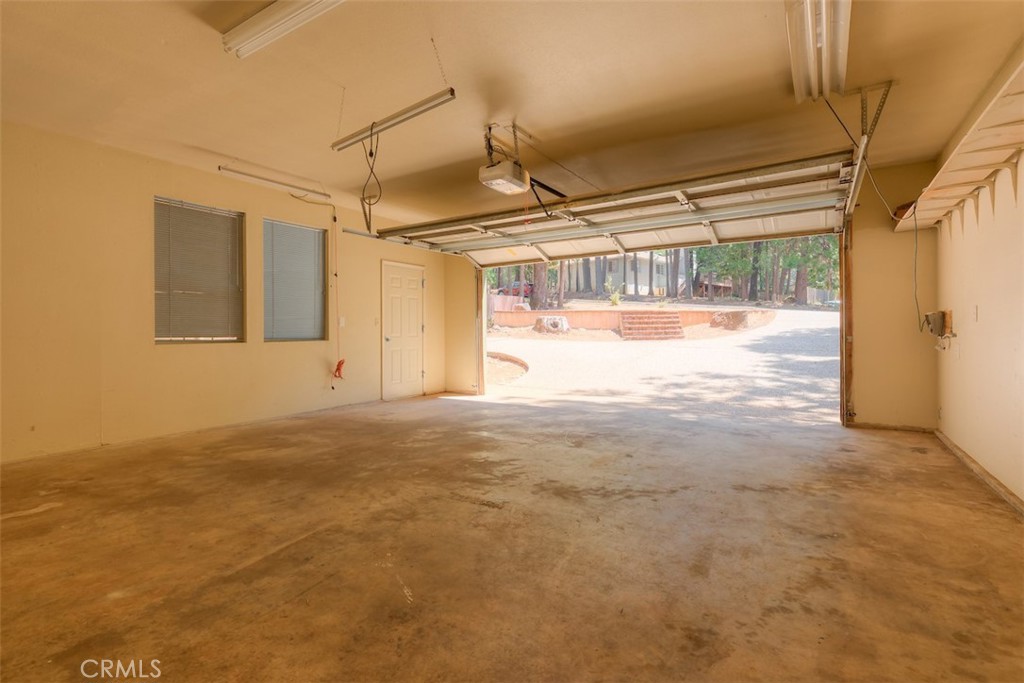 14579 Carnegie Property Photo 34