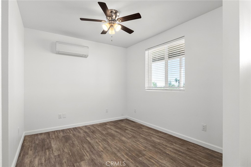 5550 Vista Property Photo 19