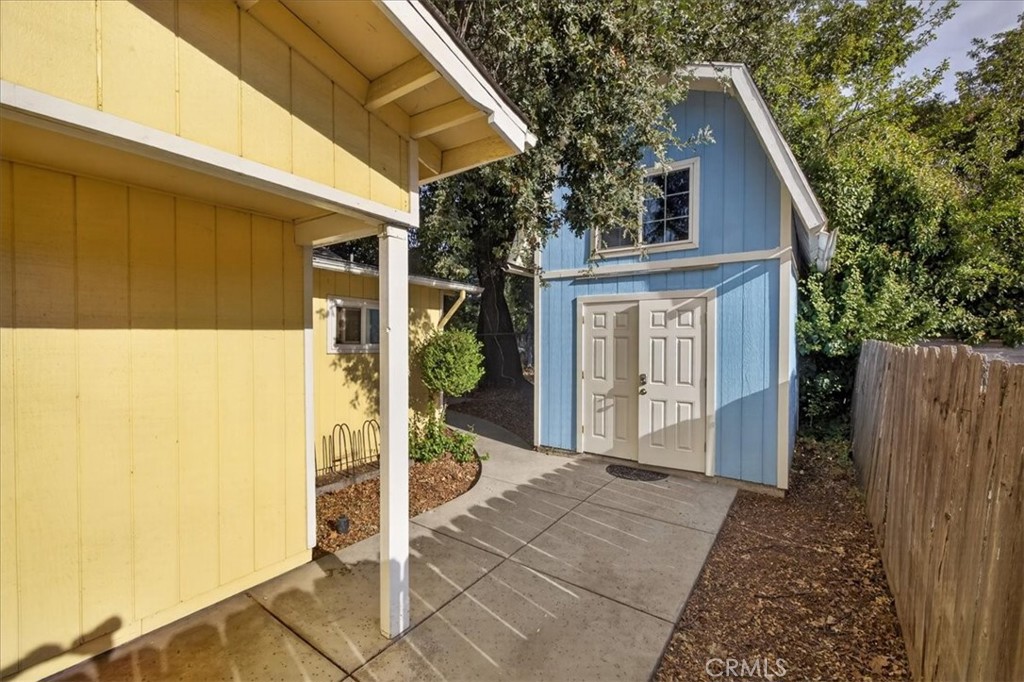 1381 Davis Property Photo 28