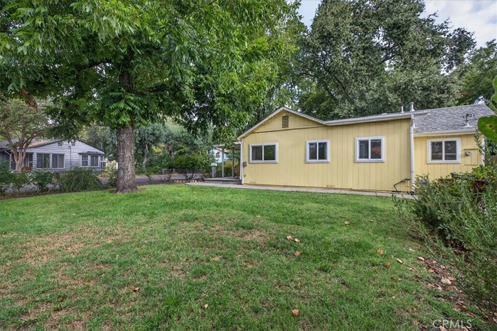 1381 Davis Property Photo 36