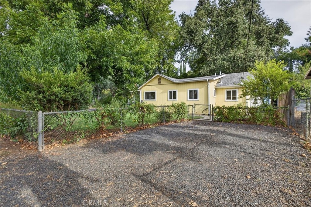 1381 Davis Property Photo 38