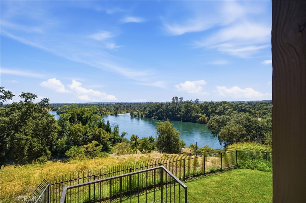 5000 Bechelli 201 Property Photo 4