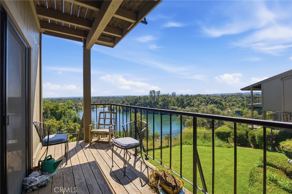 5000 Bechelli 201 Property Photo 12
