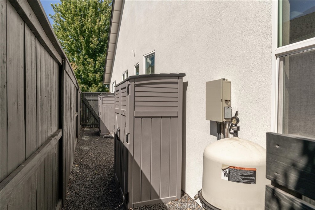 1941 Waxwing Way Property Photo 62