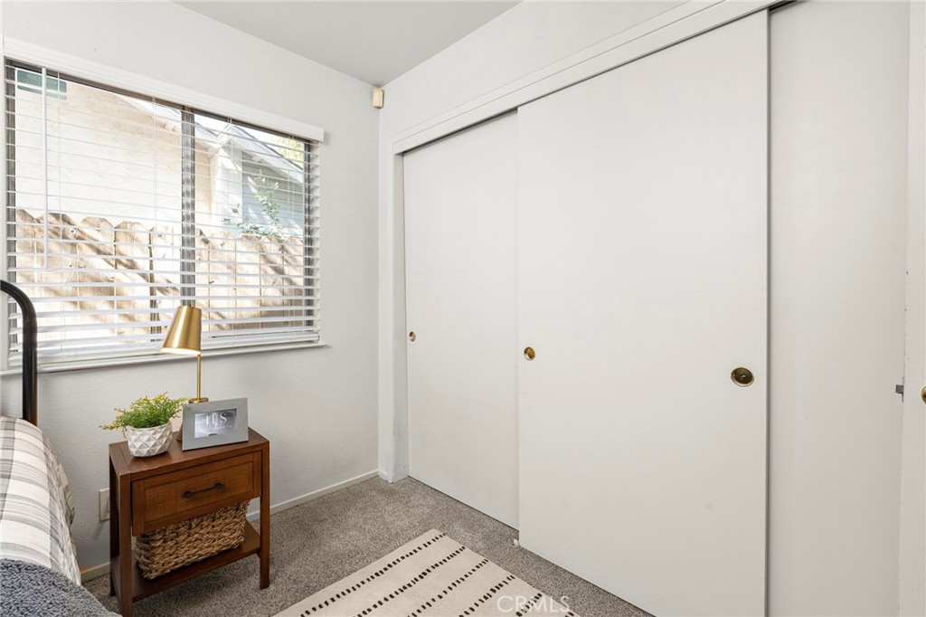 717 Victorian Park Property Photo 18