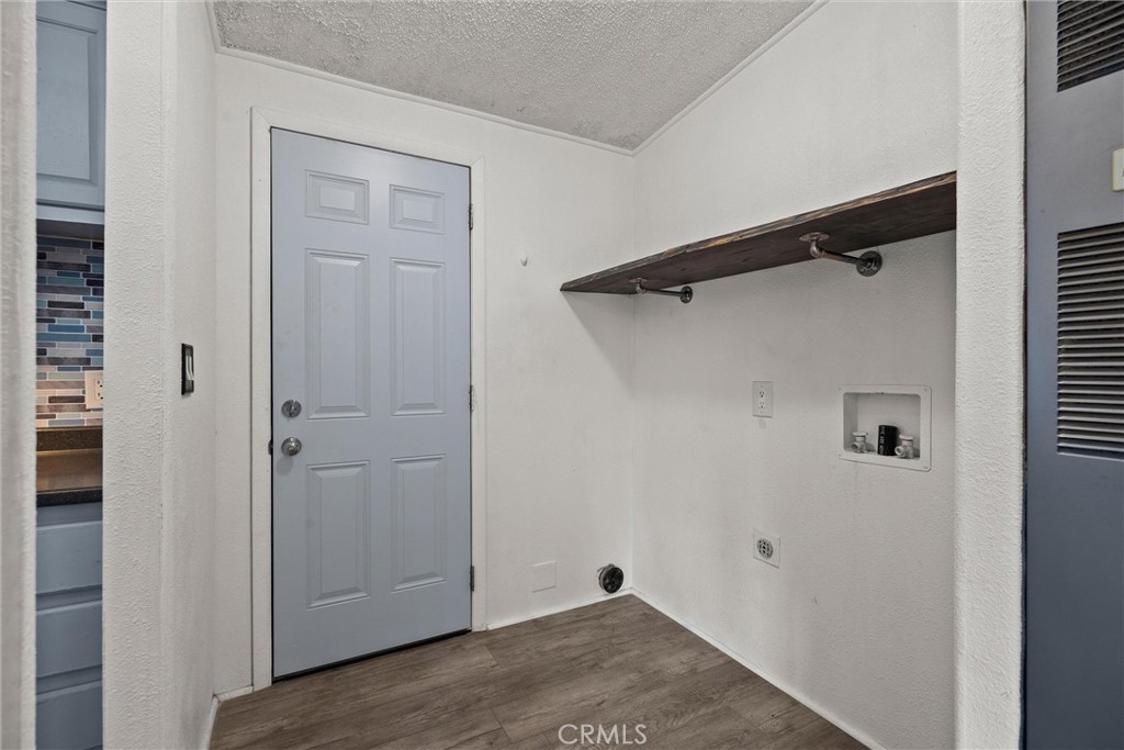 2920 Clark Road K13 Property Photo 3