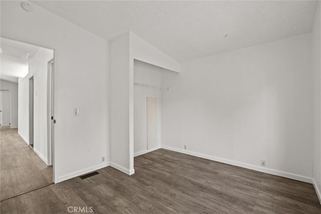2920 Clark Road K13 Property Photo 13
