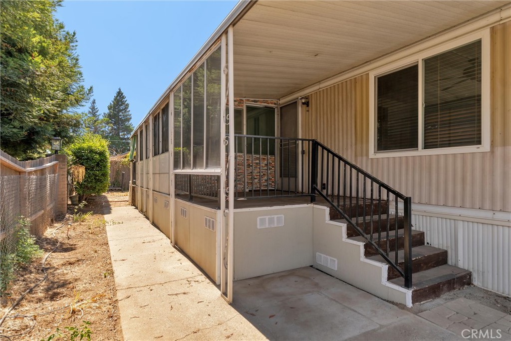 982 E Lassen Avenue 1 Property Photo 27