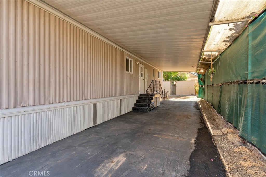 982 E Lassen Avenue 1 Property Photo 28