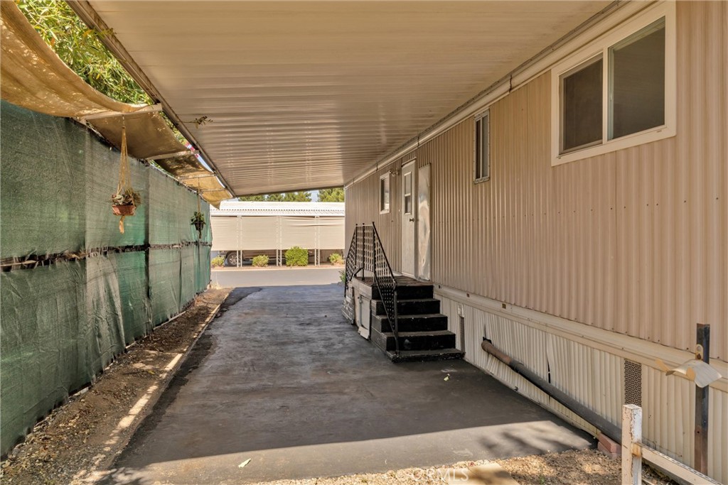982 E Lassen Avenue 1 Property Photo 29