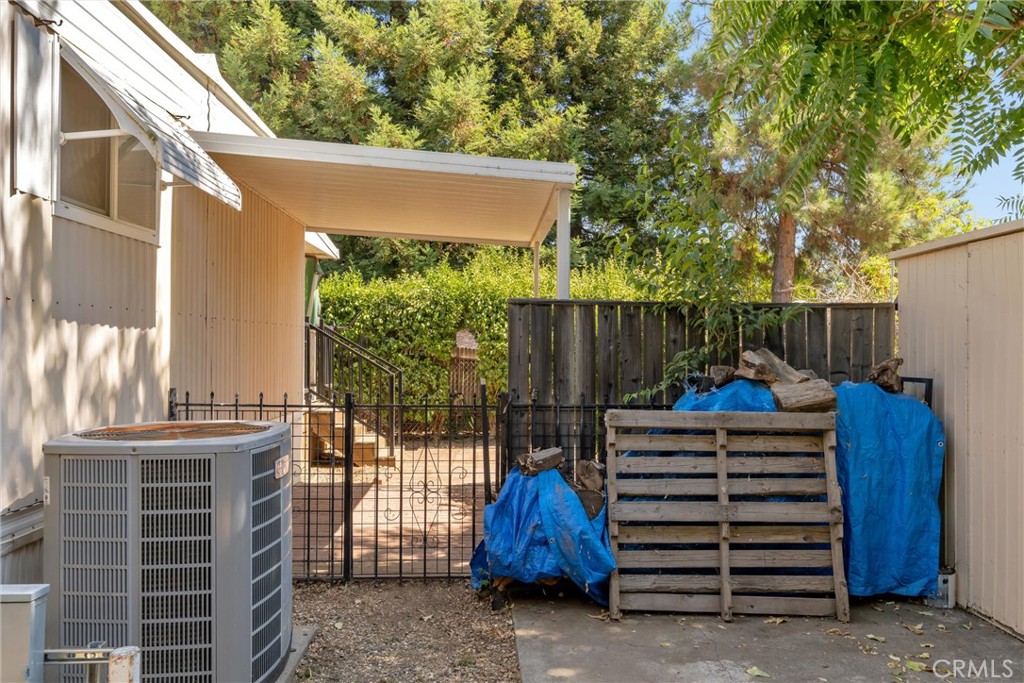 982 E Lassen Avenue 1 Property Photo 34