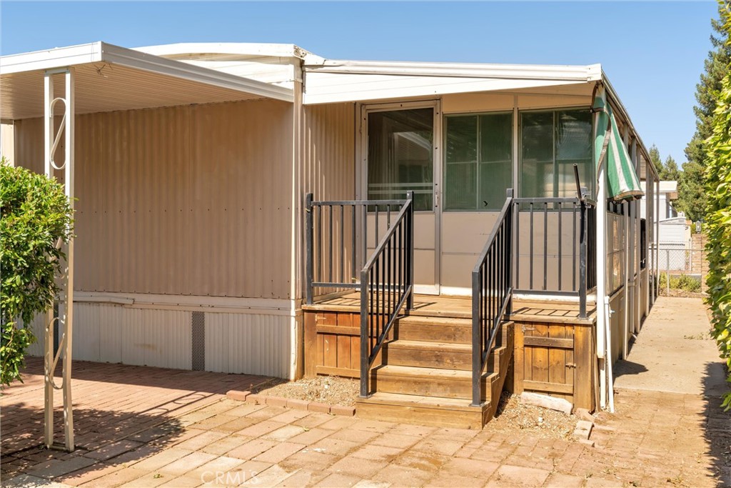 982 E Lassen Avenue 1 Property Photo 38