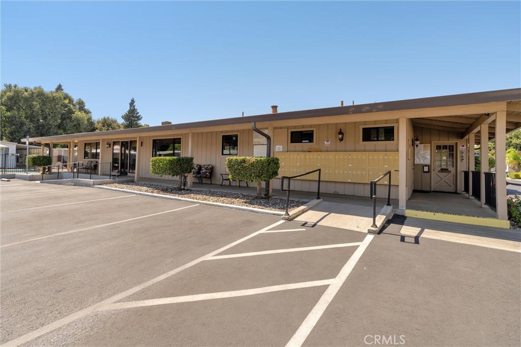 982 E Lassen Avenue 1 Property Photo 43