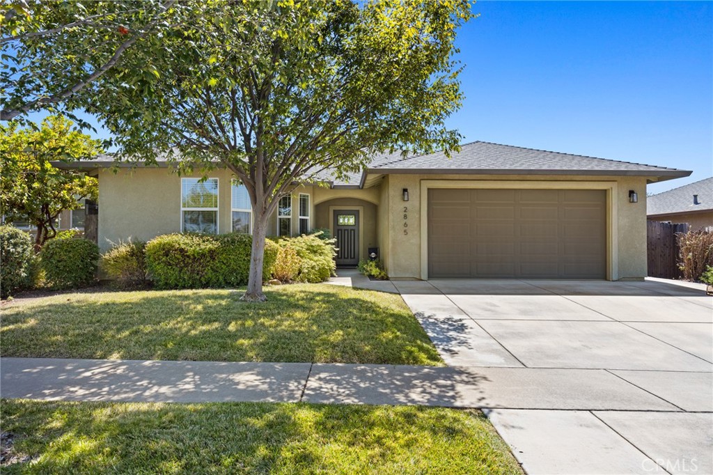 2865 Longwood Property Photo 1
