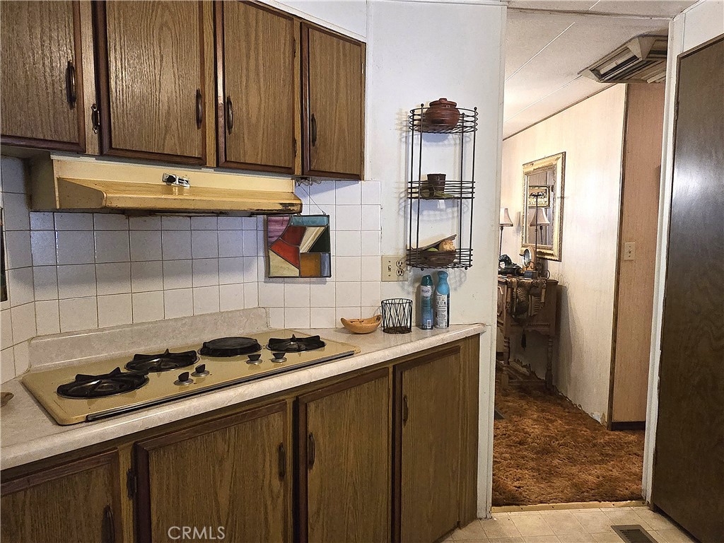 14837 Wood Property Photo 14